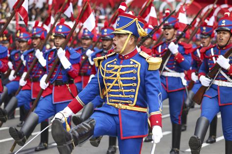 La Parada Y Desfile Militar Por Fiestas Patrias Guide NBKomputer