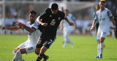 Independiente Sufrió Un Duro Golpe Ante Deportivo Riestra Y Puso En