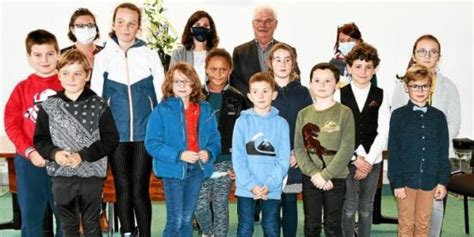 Conseil Municipal Jeunes De Bourg Blanc Mairie De Bourg Blanc