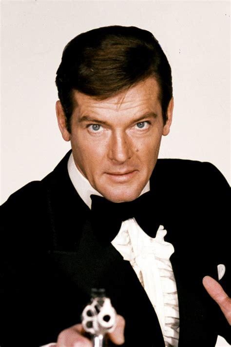 Roger Moore biography 2022