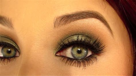 Jaclyn Hill Green Smokey Eye Tutorial Click Picture For Youtube Video Green Smokey Eye Green