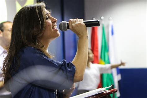 Pastora Que Pregava Cura Gay Revela Fiz Tudo O Que A Igreja Mandou Fazer Para Deixar De Ser