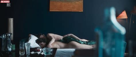 Naked Elizaveta Shakira In Patient Zero