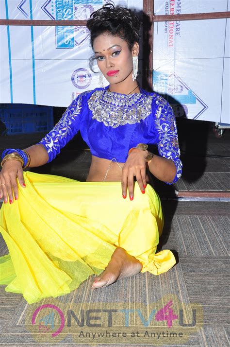 Actress Nisha Latest Hot Stills Photos 158775 Galleries HD Images