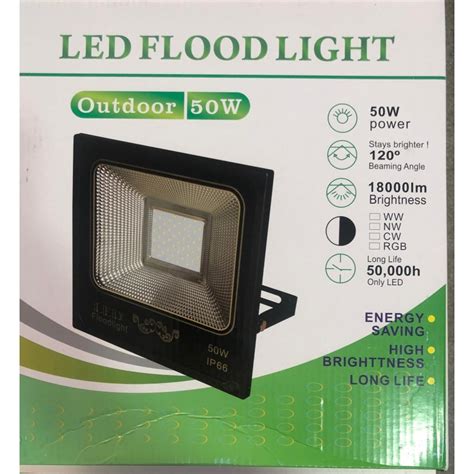 Foco Reflector Led 50W con fotocelula Tienda Iluminación Uruguay Leds