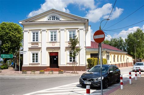 Publiczna Szko A Podstawowa Numer W Gr Jcu Otrzyma A P Miliona