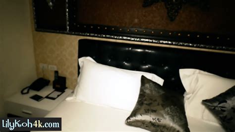 Amateur Asian Teen With Perfect Big Ass Lily Koh Swallowed Big White Cock