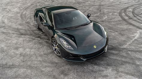 The Lotus Emira Edged Out Some Big Names To Win 2023 New Car Of The Year Award Autoevolution