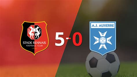 Stade Rennes Golea 5 0 Como Local A Auxerre Infobae