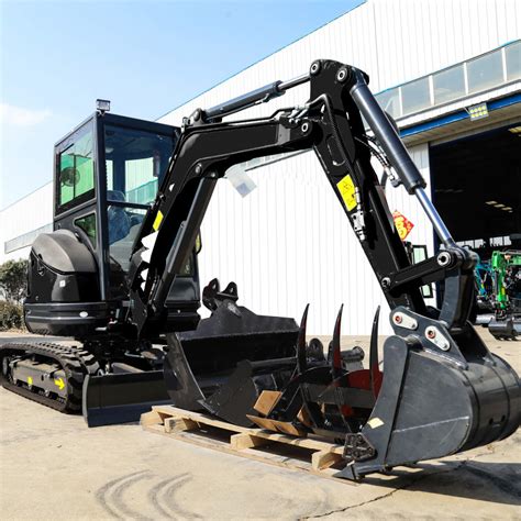 Factory Free Shipping Ton Mini Excavator Ce Epa Kubota Digger Ton