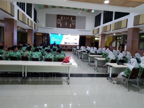 Kunjungan Sma Islam Al Azhar Program Studi Kedokteran