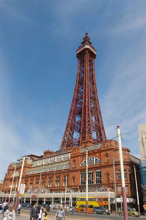 Top 10 Facts About The Blackpool Tower Discover Walks Blog