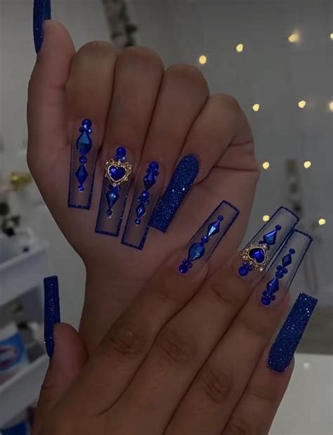 Pin By Eleanor Hayes On Beauty Nails Blue And Silver Nails