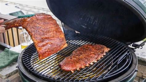 Big Green Egg Hot And Fast Spare Ribs The Bbq Buddha