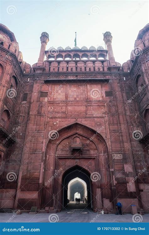 lahori gate red fort  delhi stock photo image  sunrise