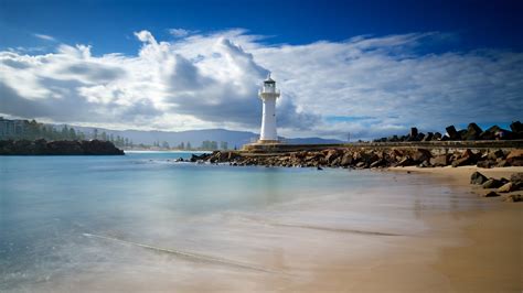 The Best Wollongong Hotels on the Beach from $54 - Free Cancellation on ...