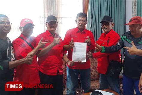 Kelompok Aliansi Dukung Pemenuhan Hak Karyawan Pt Kertas Leces Yang