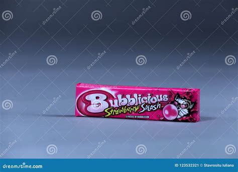 Bubblicious Strawberry Splash Gum American Brand Isolated Editorial Photo Image Of Chew