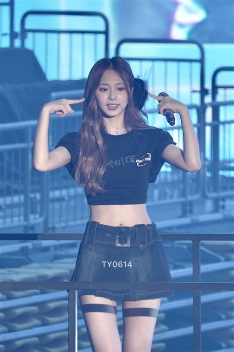 Tzuyu Room on Twitter2023 女子 スタイル Twice ツウィ ツゥイ