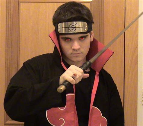 Itachi with sword by Monty-kun on DeviantArt