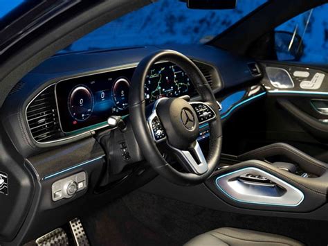 Mercedes-Benz GLE Coupe (2025) interior