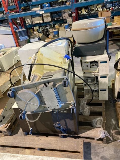 3 Pallets Of Assorted Lab Equipment For Sale