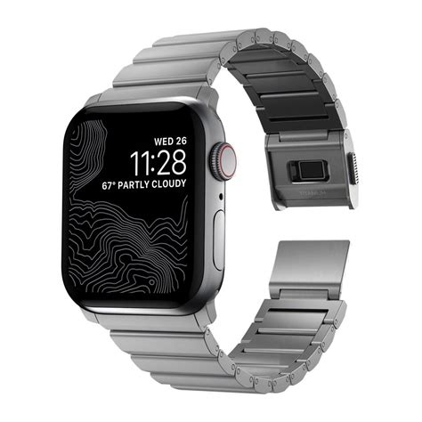 Nomad Apple Watch 42 44 45 49 Mm Titanium Band V2 Armband Silver