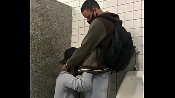 Banheirão dos Sonhos boquete bom XVIDEOS