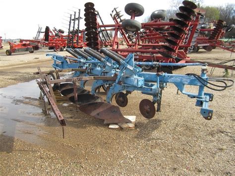 1982 Ford 151 Plow Moldboard For Sale In Yankton South Dakota