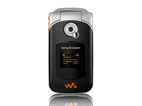 Sony Ericsson W300i Review TechRadar