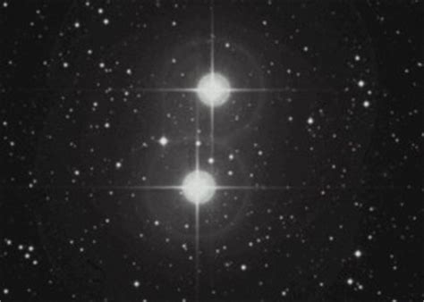 Epsilon Lyrae is the famous Double Double star | Astronomy Essentials ...