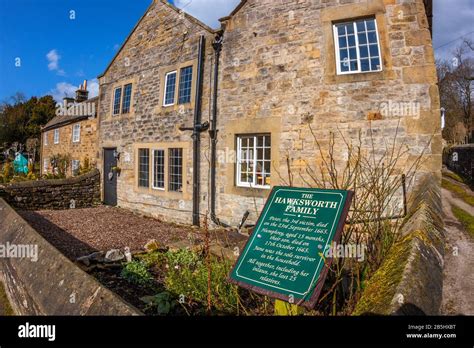 Terrace Of Plague Cottages The Great Plague 1665 1666 Eyam