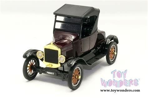 1925 Ford Model T Runaround By Motormax Platinum Collection 124 Scale