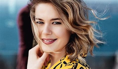 Burcu Biricik Kimdir Ve Hangi Dizilerde Oynad A Atay Ulusoy Un Rol