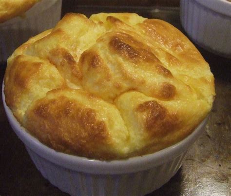 Easy Cheesy Souffle Elaine In The Kitchen