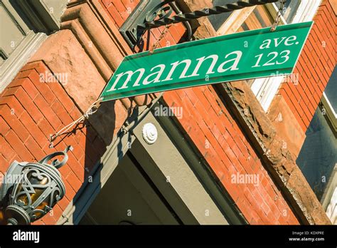 Restaurant Sign In Wilmington Nc Stock Photo Alamy