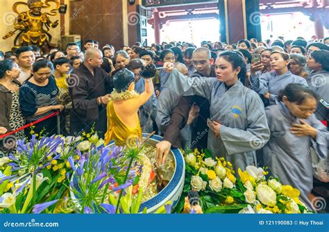 Group Of Vietnamese Buddhists Monks Bath Buddha Statue Editorial Stock