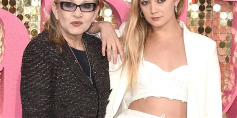 Billie Lourd Erinnert An Ihre Verstorbene Mutter Carrie Fisher