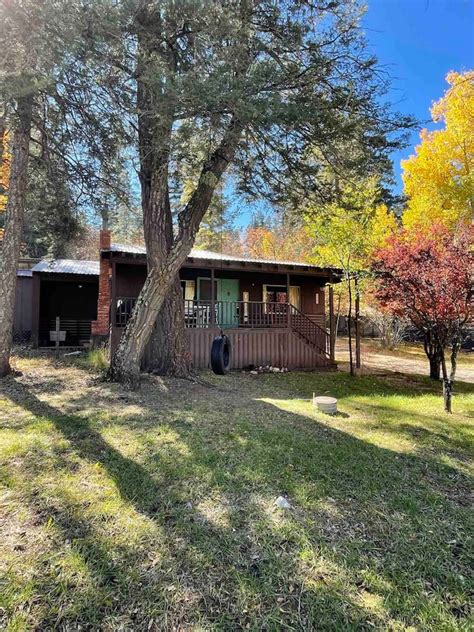 Cabins in Cloudcroft, NM via cozycozy