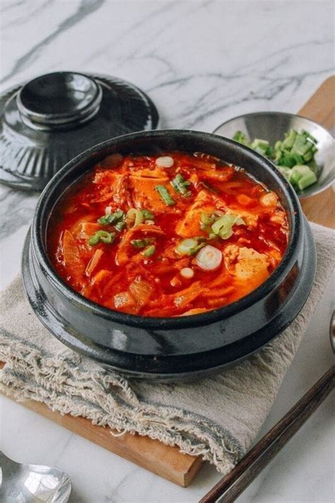 Kimchi Stew Kimchi Jigae Recipe The Woks Of Life