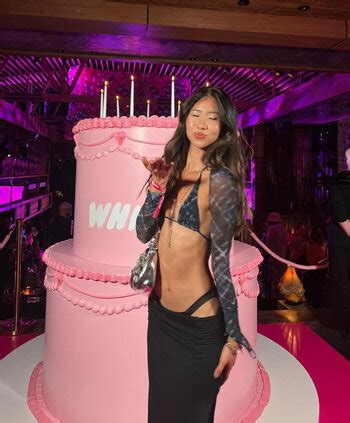 Yuna Lee Yunaaleee Nude Leaks TheFappening