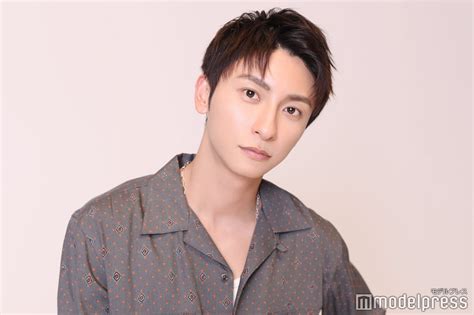 画像2 6 Aaa與真司郎、同性愛者公表後にメンタル不調 イベント完売で前向きな思い綴る「人と比べる必要なんてない」 モデルプレス