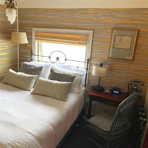 Rooms & Amenities — The Historic Skagway Inn