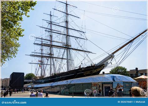 Cutty Sark, Maritime Museum and Historical Ship Model in Greenwich ...