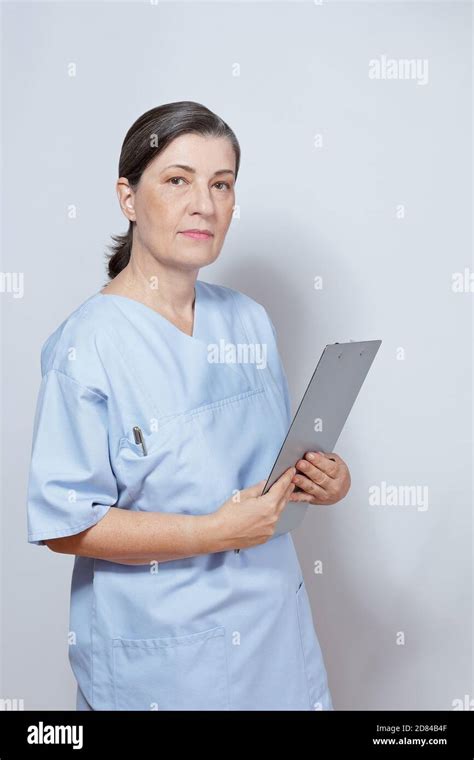 Mature Female Nurse Hi Res Stock Photography And Images Alamy