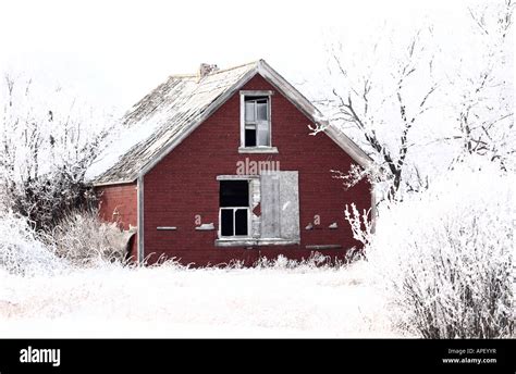 Old abandoned farm house in winter Stock Photo - Alamy