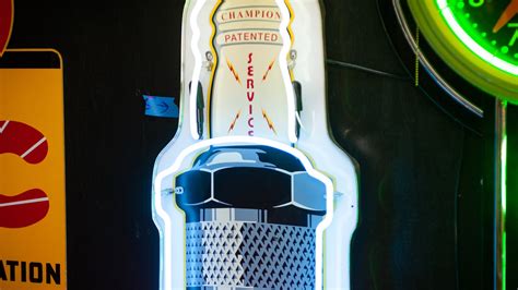 Champion Spark Plug Neon Sign G347 The Eddie Vannoy Collection 2020