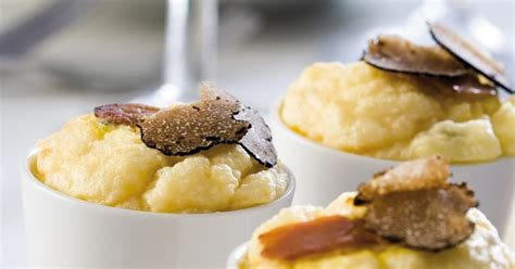 Recette petits soufflés à la truffe Marie Claire