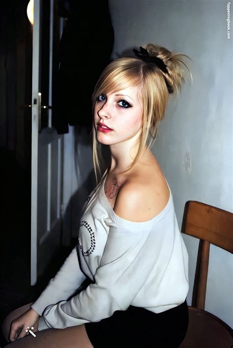 Agnese Innocente Nude The Fappening Photo FappeningBook