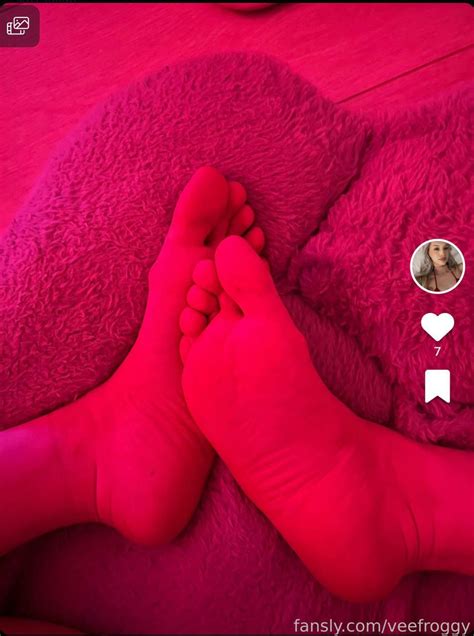 Froggyinwell Veefroggy Veronika Nude Onlyfans Leaks Photos